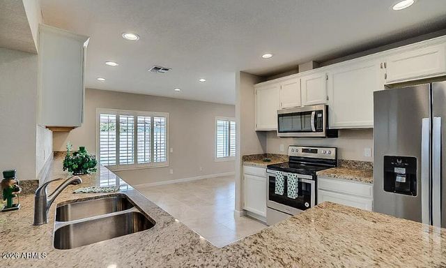 15638 N 54TH Street, Scottsdale, AZ 85254