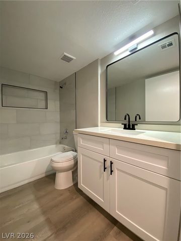 8410 Eldora Avenue 1090, Las Vegas, NV 89117