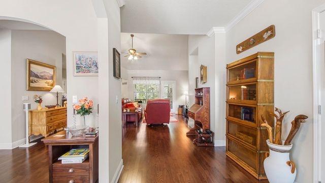 462 Mango Lane, Freeport, FL 32439