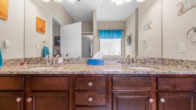 462 Mango Lane, Freeport, FL 32439