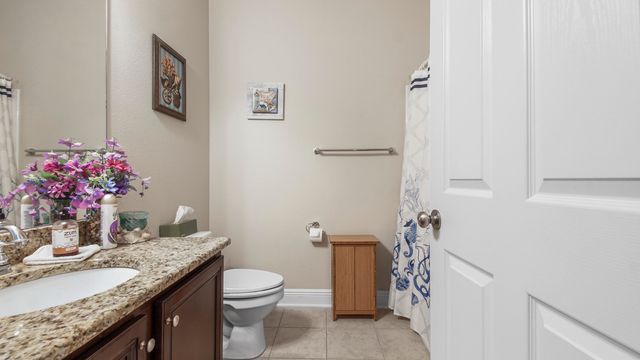 462 Mango Lane, Freeport, FL 32439