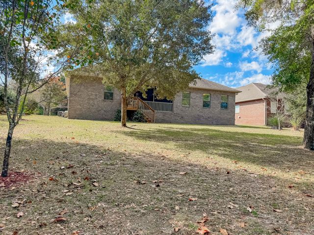 462 Mango Lane, Freeport, FL 32439