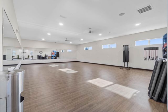 462 Mango Lane, Freeport, FL 32439