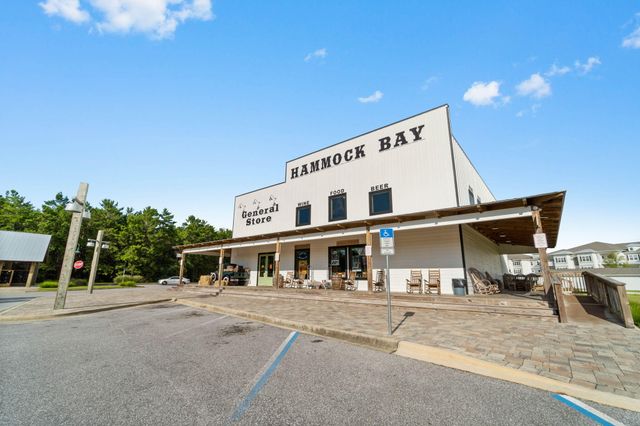 462 Mango Lane, Freeport, FL 32439