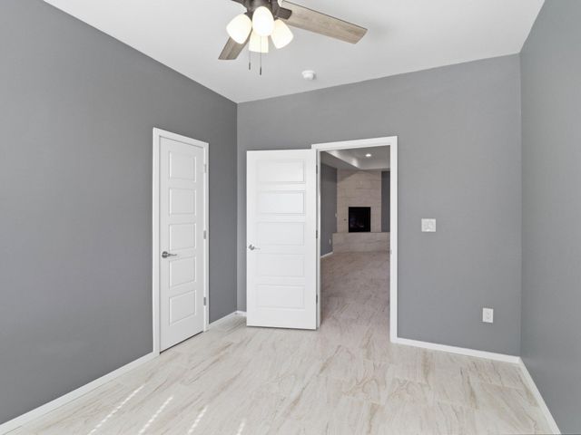 509 12th Avenue SE, Rio Rancho, NM 87124