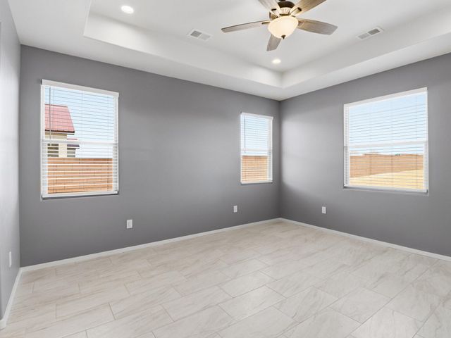 509 12th Avenue SE, Rio Rancho, NM 87124