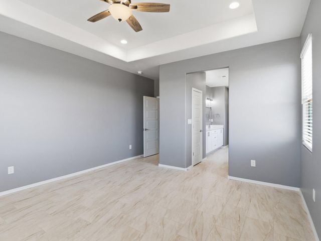 509 12th Avenue SE, Rio Rancho, NM 87124