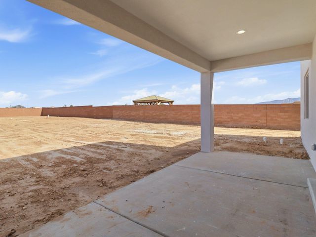 509 12th Avenue SE, Rio Rancho, NM 87124