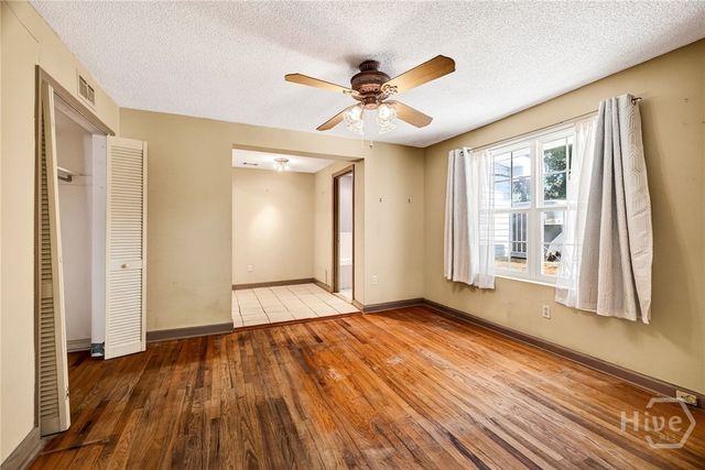 219 E Point Drive, Savannah, GA 31410