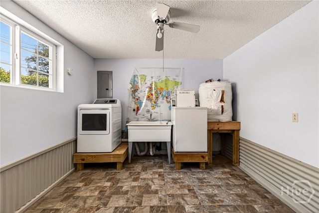 219 E Point Drive, Savannah, GA 31410