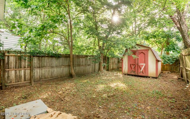 467 N 29th St, Louisville, KY 40212