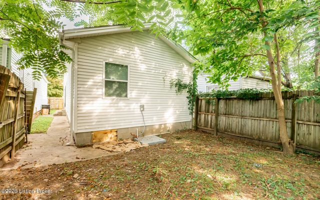 467 N 29th St, Louisville, KY 40212