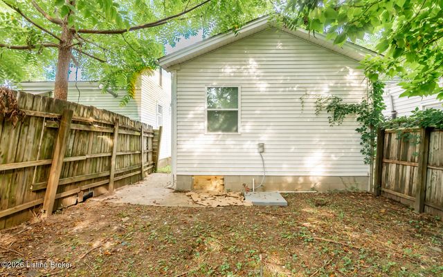 467 N 29th St, Louisville, KY 40212