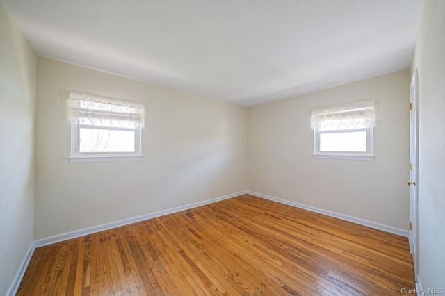 202 N Hickory Street, Massapequa, NY 11758