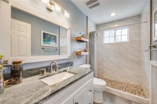 5131 Gaviota, Long Beach, CA 90807