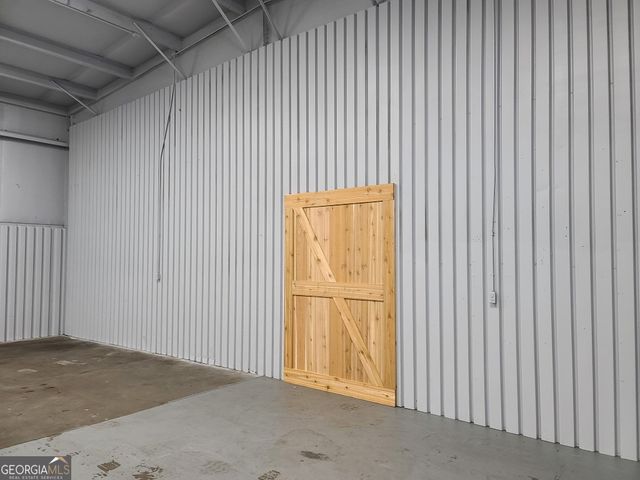 215 Industrial Way, Fayetteville, GA 30215