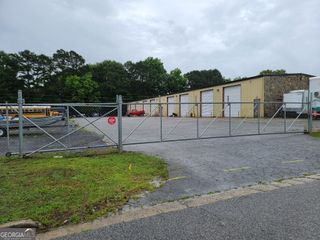 215 Industrial Way, Fayetteville, GA 30215