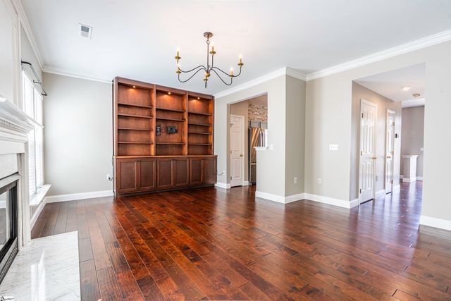 68 Spring Crossing Circle, Greer, SC 29650