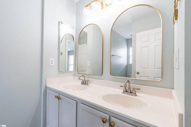 68 Spring Crossing Circle, Greer, SC 29650