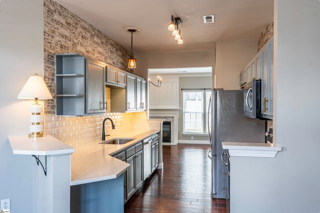 68 Spring Crossing Circle, Greer, SC 29650