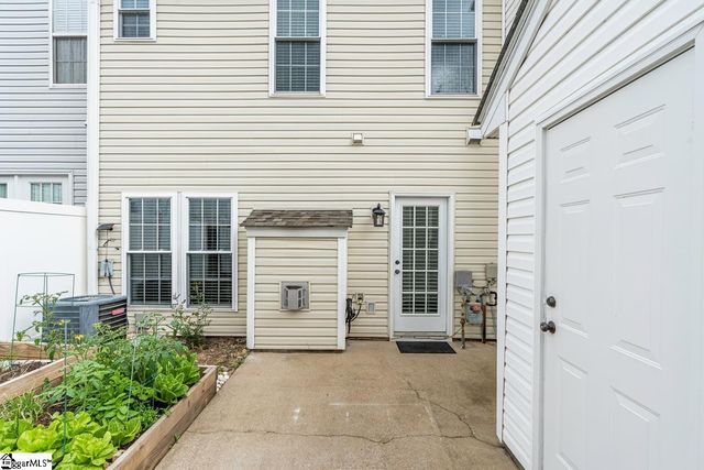 68 Spring Crossing Circle, Greer, SC 29650