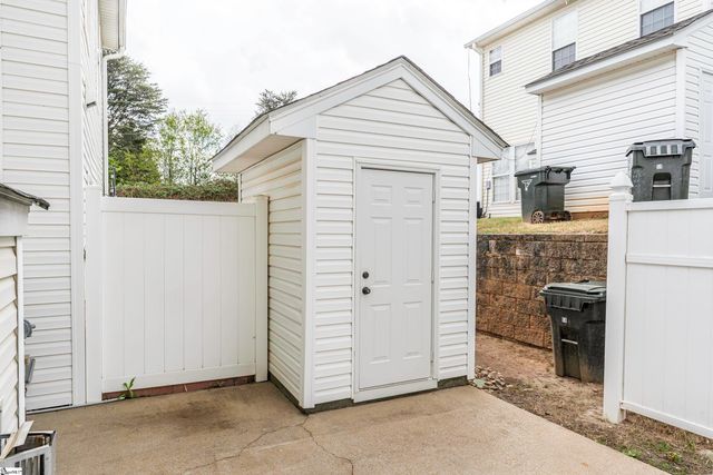 68 Spring Crossing Circle, Greer, SC 29650