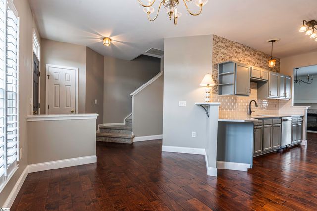 68 Spring Crossing Circle, Greer, SC 29650