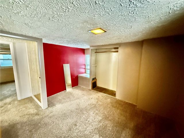 132 Duffern Drive, Greece, NY 14606