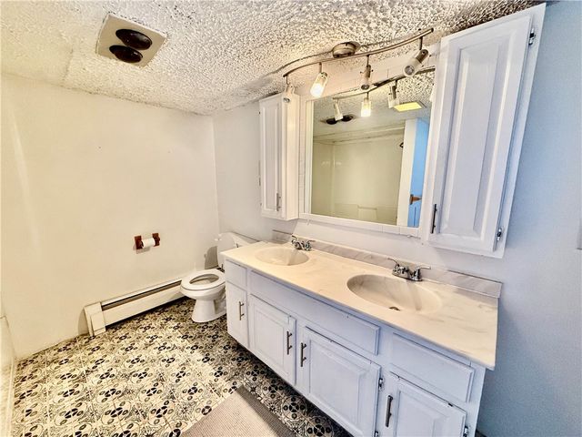 132 Duffern Drive, Greece, NY 14606