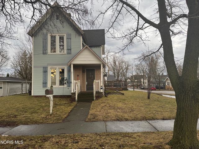403 S East Avenue, Montpelier, OH 43543