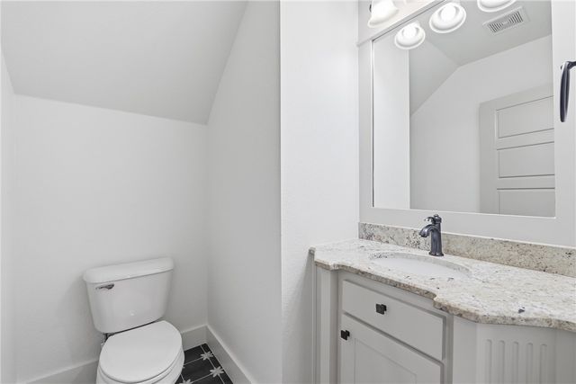 6702 S Willowridge Court, Rogers, AR 72758