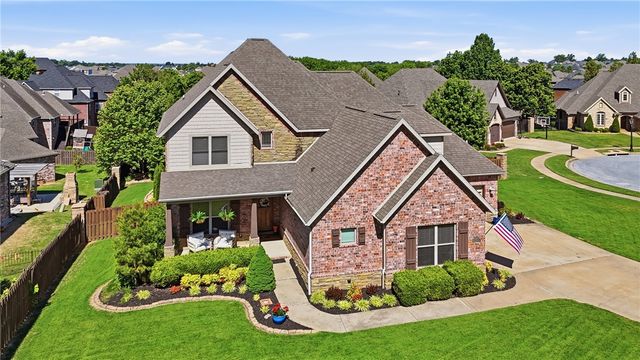 6702 S Willowridge Court, Rogers, AR 72758