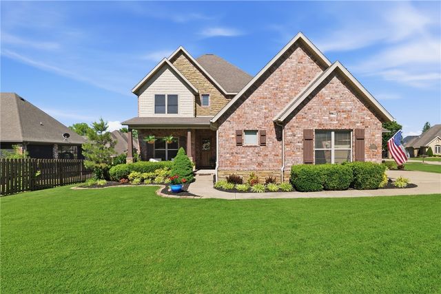6702 S Willowridge Court, Rogers, AR 72758