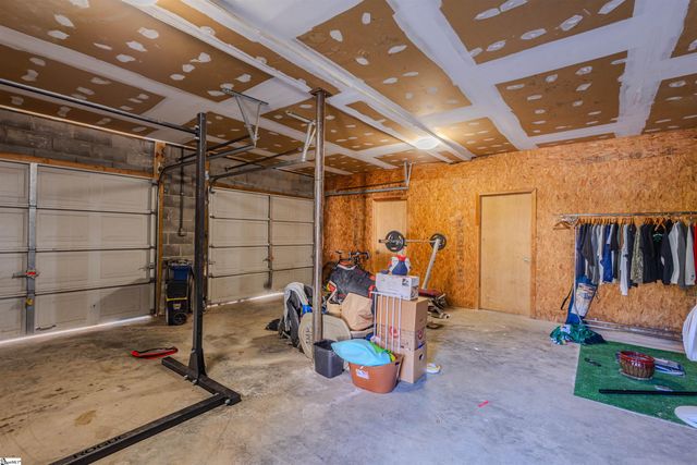 1905 Old Mountain Creek Road, Greenville, SC 29609