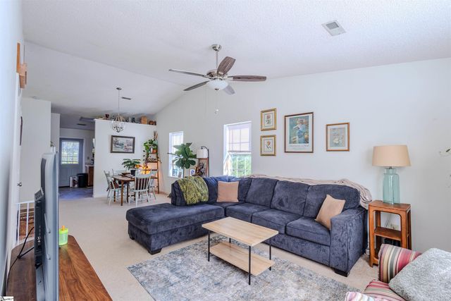 1905 Old Mountain Creek Road, Greenville, SC 29609