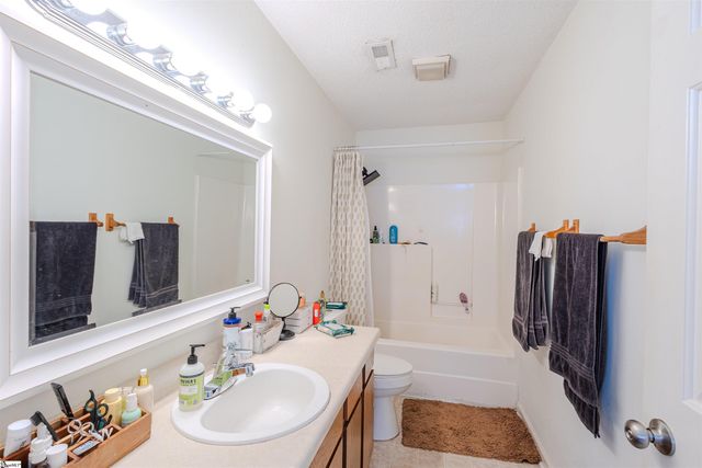 1905 Old Mountain Creek Road, Greenville, SC 29609