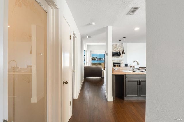 174 Nantucket Ln, Vallejo, CA 94590