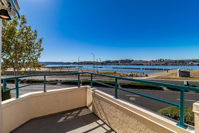 174 Nantucket Ln, Vallejo, CA 94590