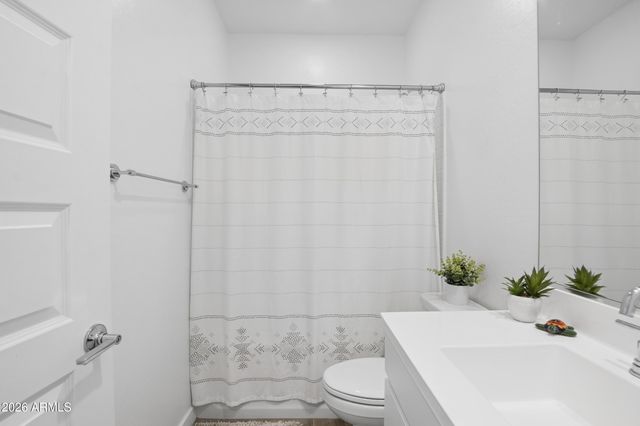 4364 E SAMKAY Lane, San Tan Valley, AZ 85143