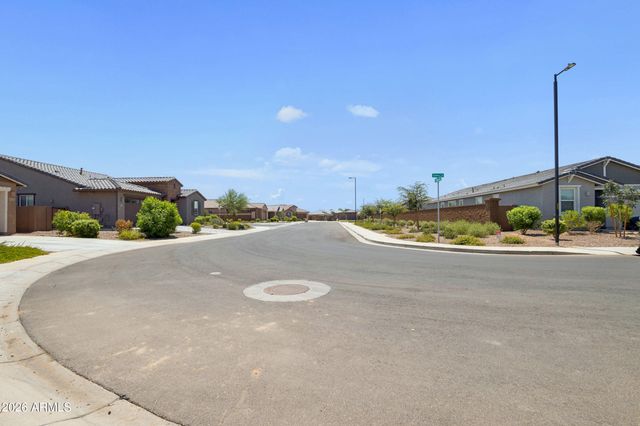 4364 E SAMKAY Lane, San Tan Valley, AZ 85143