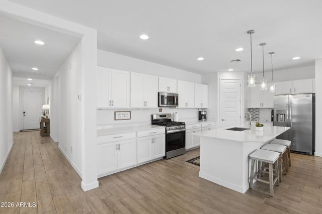 4364 E SAMKAY Lane, San Tan Valley, AZ 85143