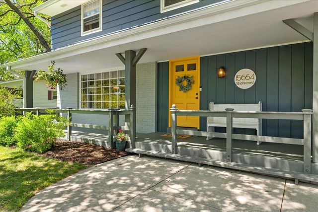 N86W15664 Shore Crest DRIVE, Menomonee Falls, WI 53051