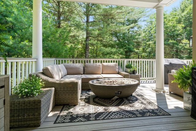 17 Saddleback, Plymouth, MA 02360