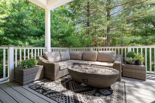 17 Saddleback, Plymouth, MA 02360