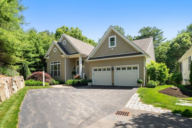 17 Saddleback, Plymouth, MA 02360