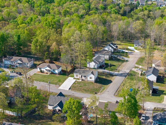 391 Elm Ave, Lewisburg, TN 37091