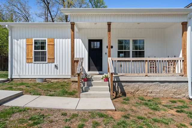 391 Elm Ave, Lewisburg, TN 37091