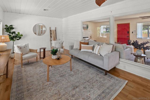 2463 Hardy, Lemon Grove, CA 91945