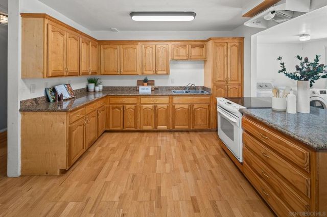 2463 Hardy, Lemon Grove, CA 91945