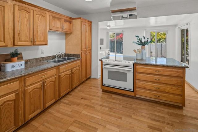 2463 Hardy, Lemon Grove, CA 91945